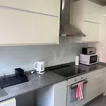 Apartamento; En El Camino Con Wifi A Guarda