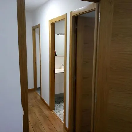 Apartamento; En El Camino Con Wifi A Guarda