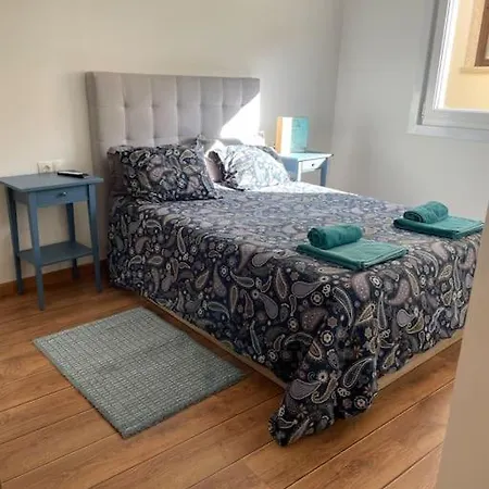 Apartamento; En El Camino Con Wifi Apartment *